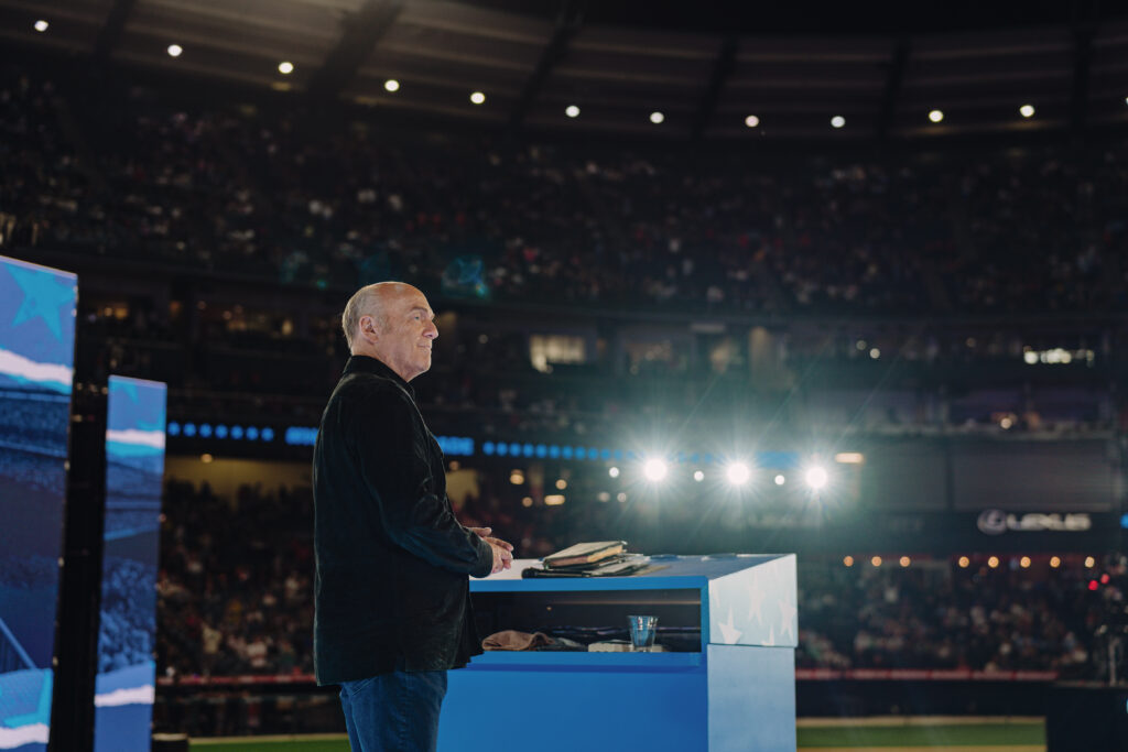 greg laurie harvest crusade 2026